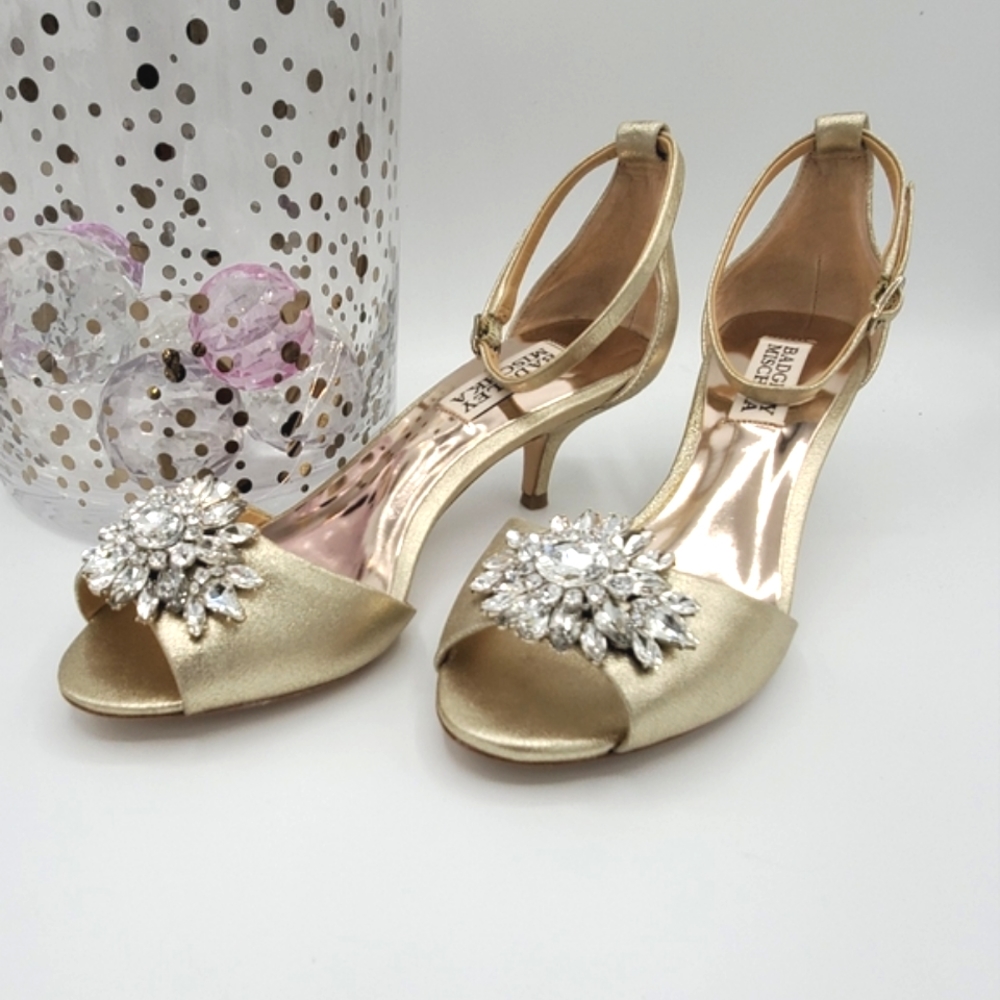 Badgley Mischka Sainte sandals, Platino, NWOB